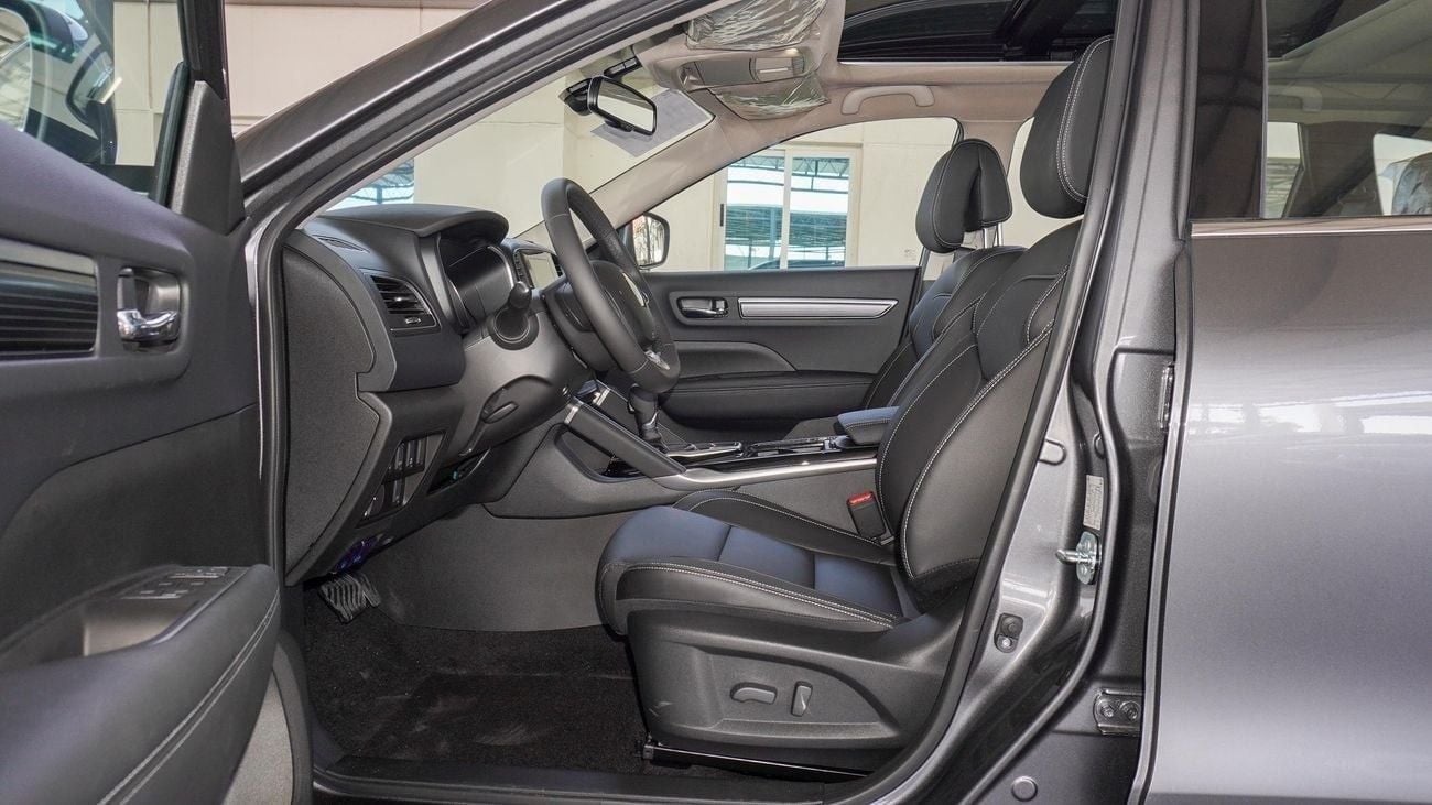 Renault Koleos 4WD  2.5L For local registration Plus 10%