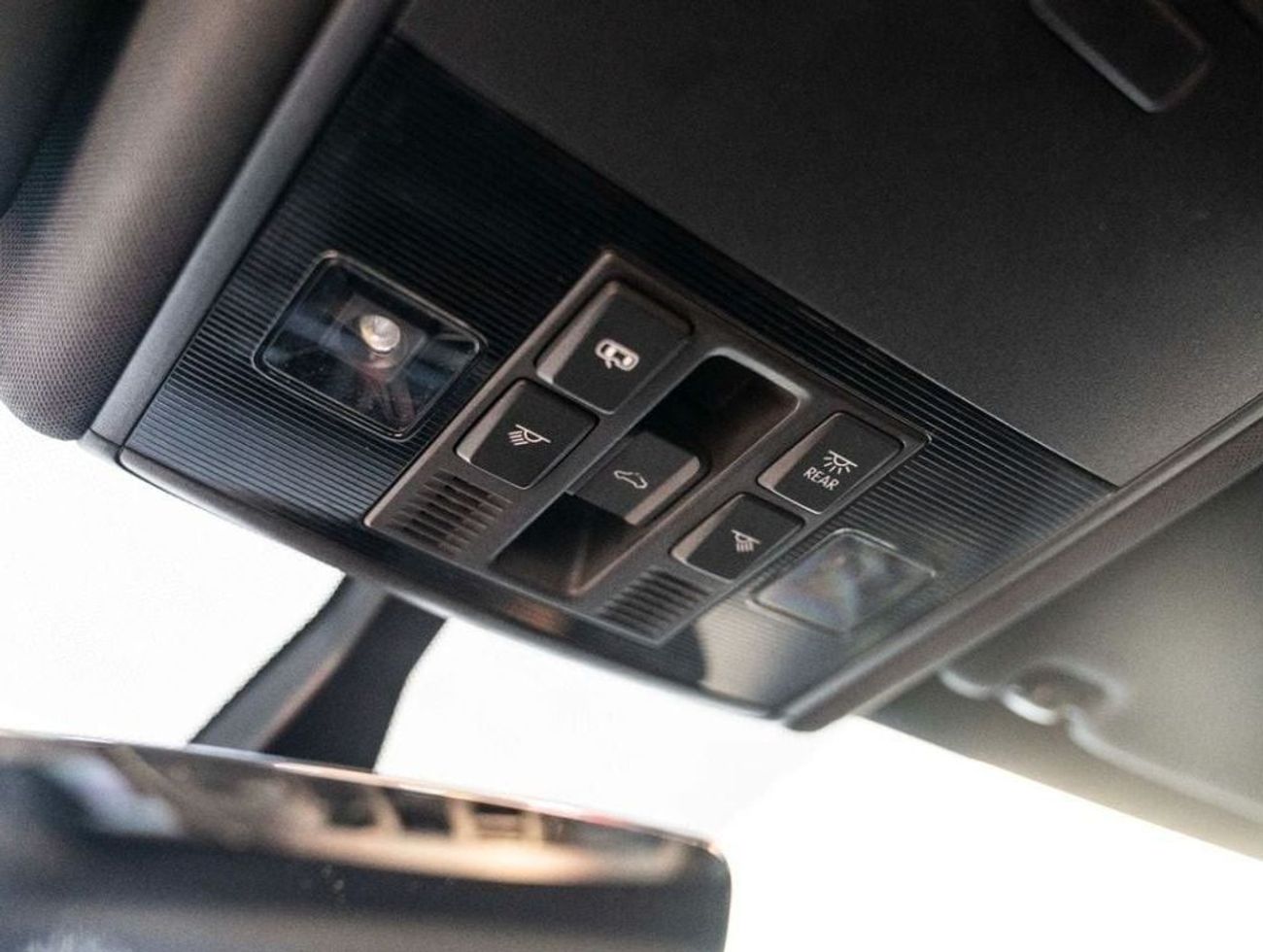 فولكس واجن جولف GTI GTI 2 Door