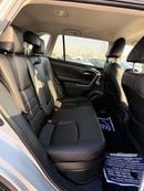 Toyota RAV4 Hybrid XLE 2.5L