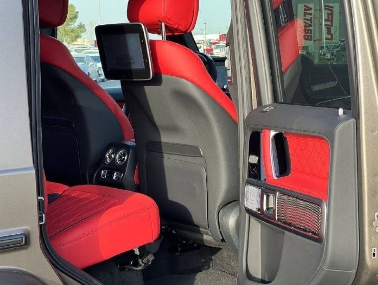 مرسيدس بنز G 63 AMG بريميوم + 4.0L V8 PTR A/T // 2022 // FULL OPTION WITH AMG KIT , 360 CAMERA // SPECIAL OFFER // BY FO