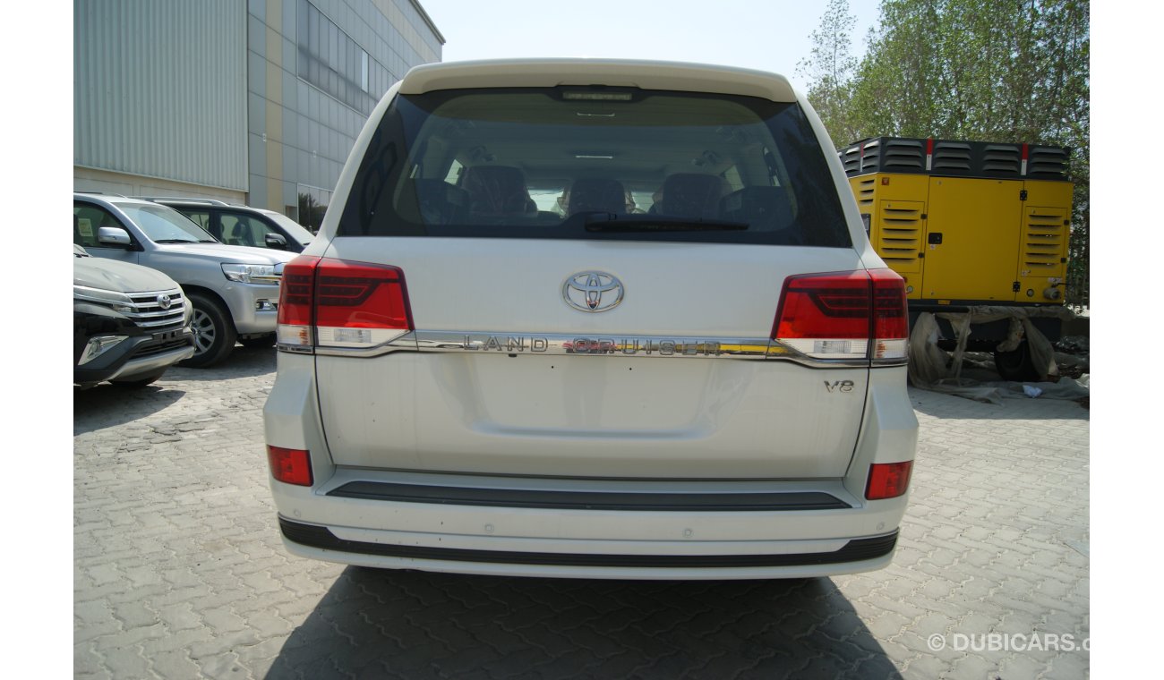 Toyota Land Cruiser 4.5L Diesel VXR 8 Executive Lounge Auto (FOR EXPORT OUTSIDE GCC COUNTRIES)