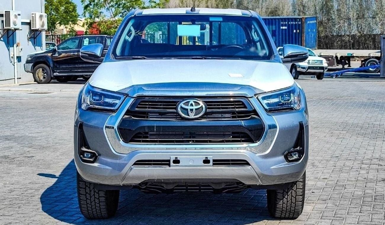 تويوتا هيلوكس Toyota Hilux 2.4L Diesel AT Full Option MY2025_Silver