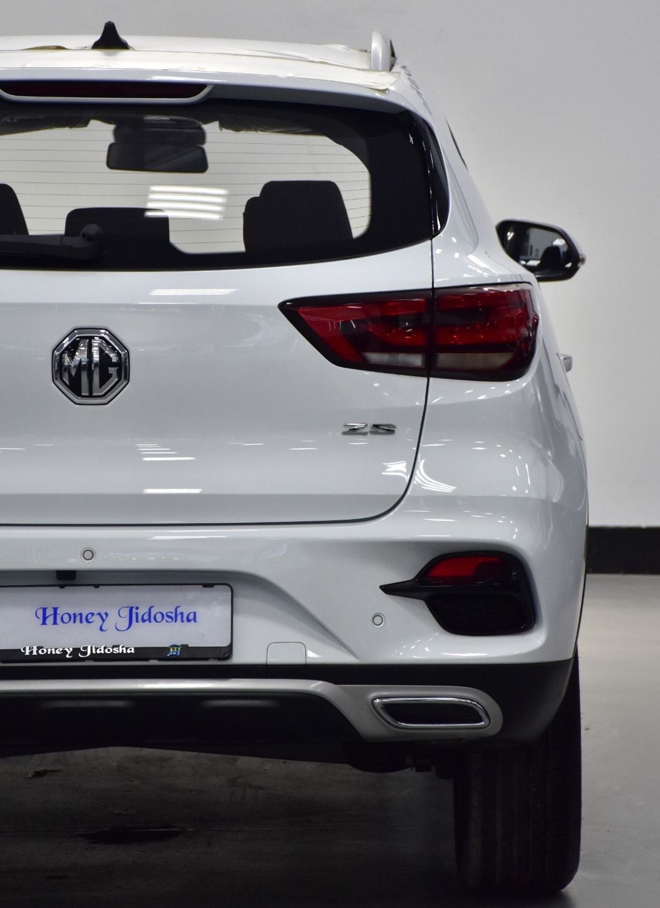 أم جي ZS EXCELLENT DEAL for our MG ZS ( 2025 Model ) in White Color GCC Specs