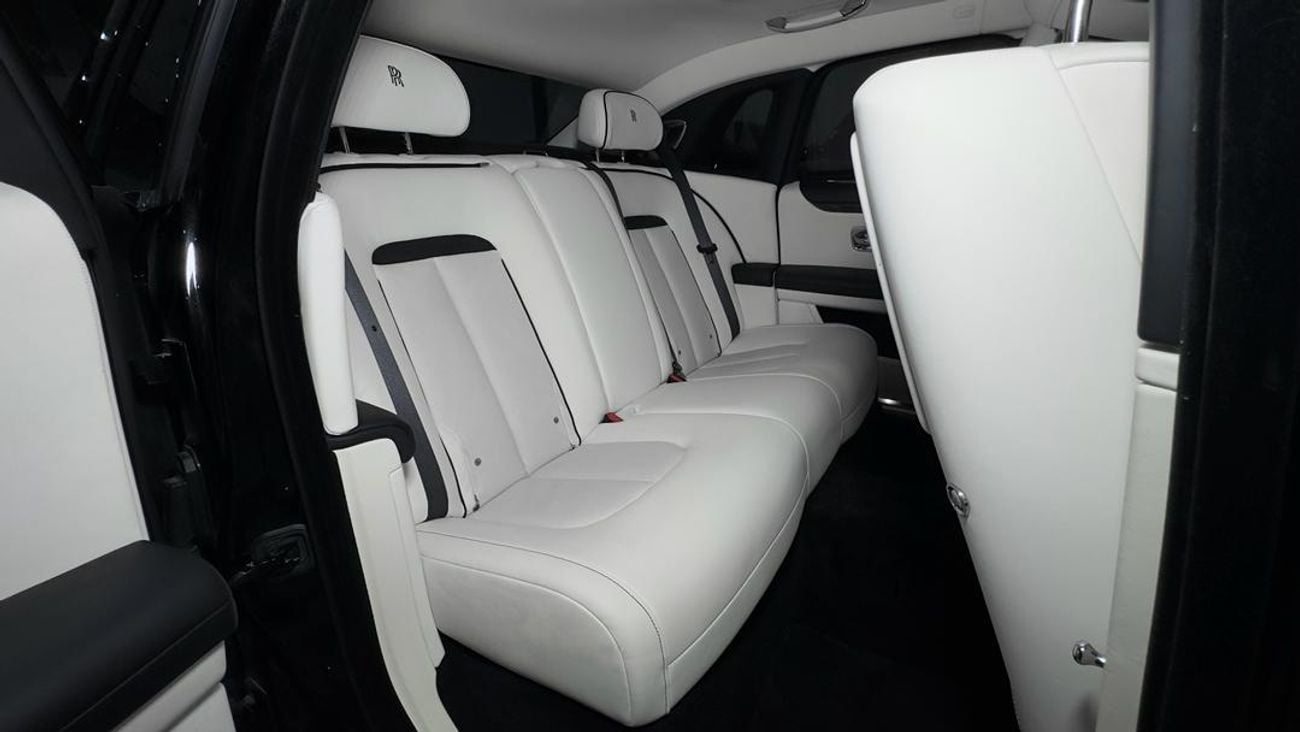 رولز رويس جوست 6.75T Short Wheelbase