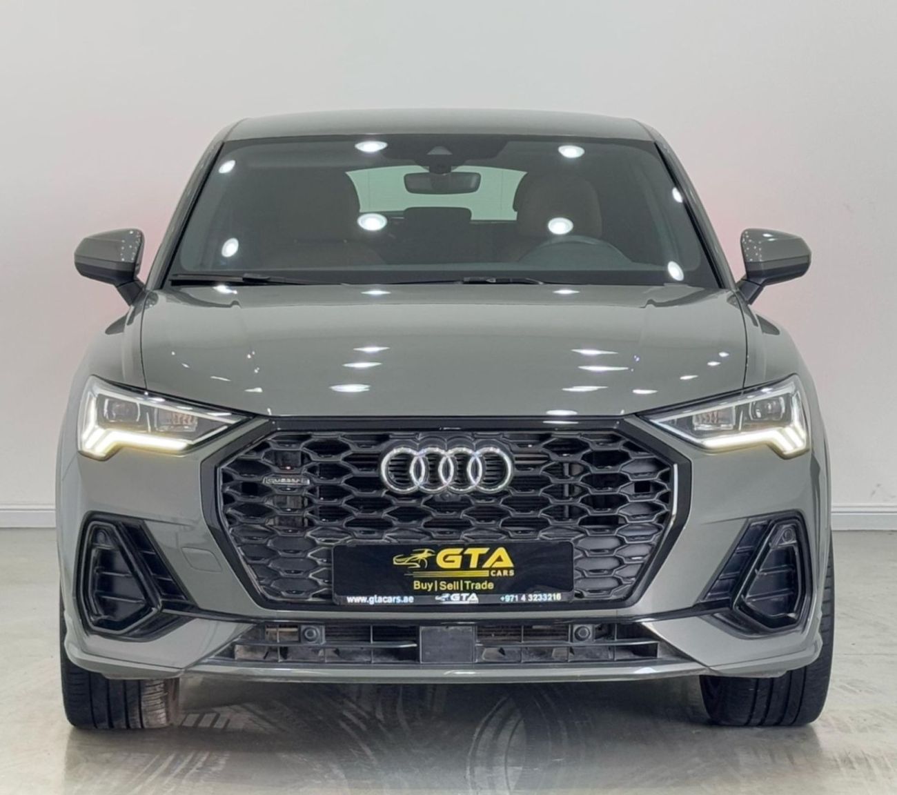 أودي Q3 40 TFSI quattro 2.0L SUV 2022 Audi Q3 40TFSI Quattro, 2026 Audi Warranty, 2025 Audi Service Pack, Lo