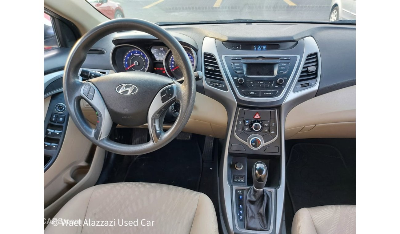 Hyundai Elantra هيونداي النترا 2016 خليجي 1.6 سي سي  بدون حوادث نهائيا