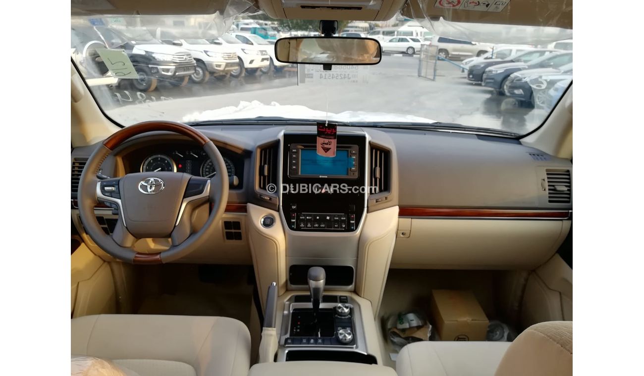 تويوتا لاند كروزر 4.5 Diesel GXR V8 mid options