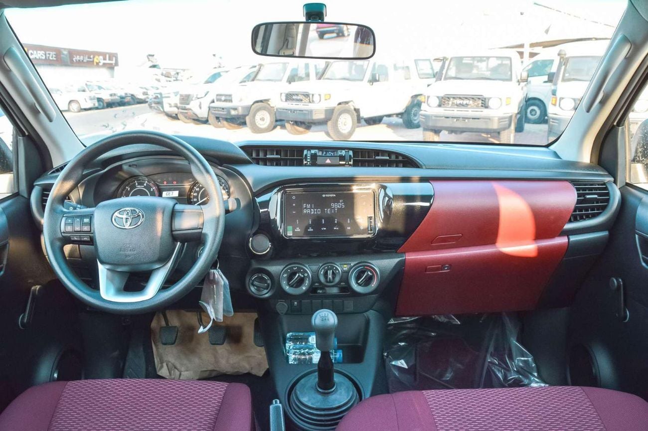 تويوتا هيلوكس DLX 2.4L 4WD DIESEL PICKUP 2026