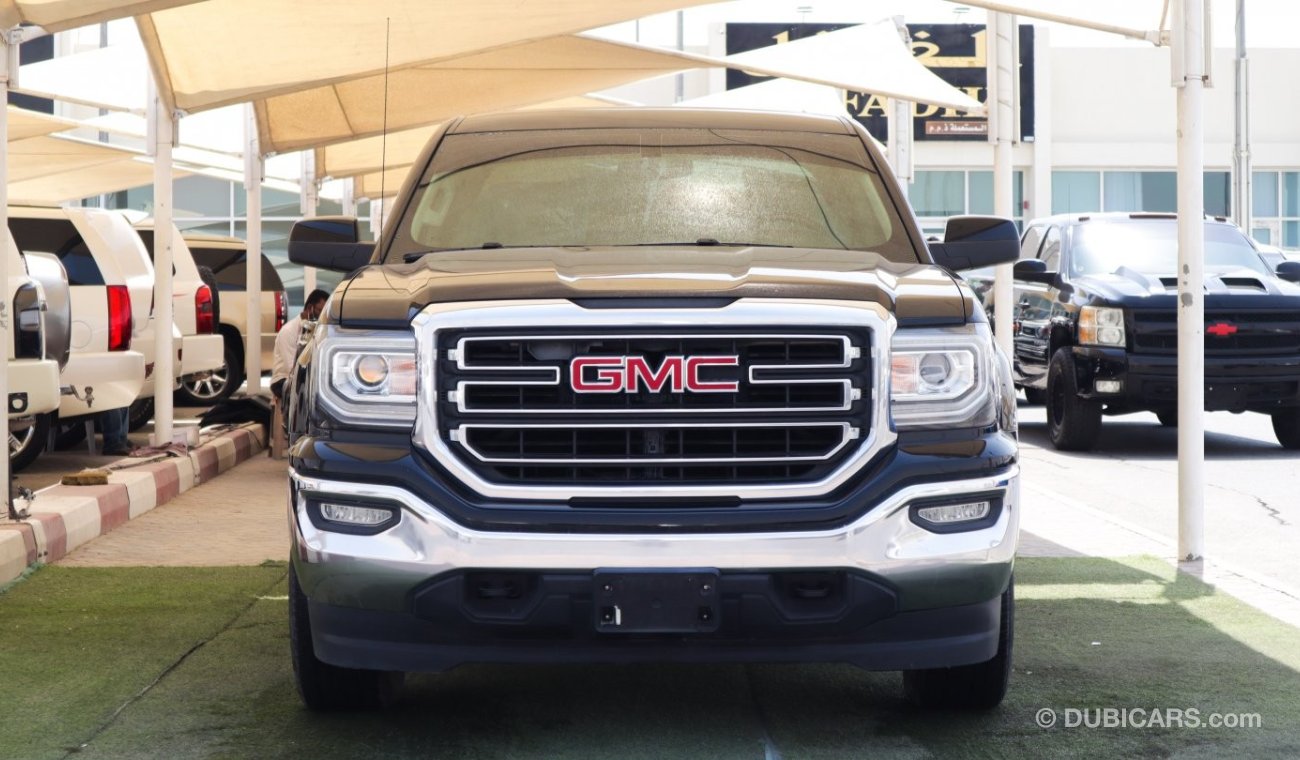 GMC Sierra