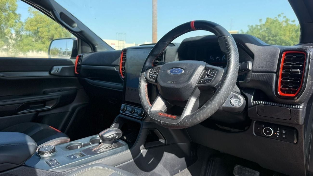 Ford Ranger RAPTOR Double Cabin Pickup 3.0L V6 Twin Turbo Petrol engine 4WD 360° Camera Automatic Gear 5 Seats 4