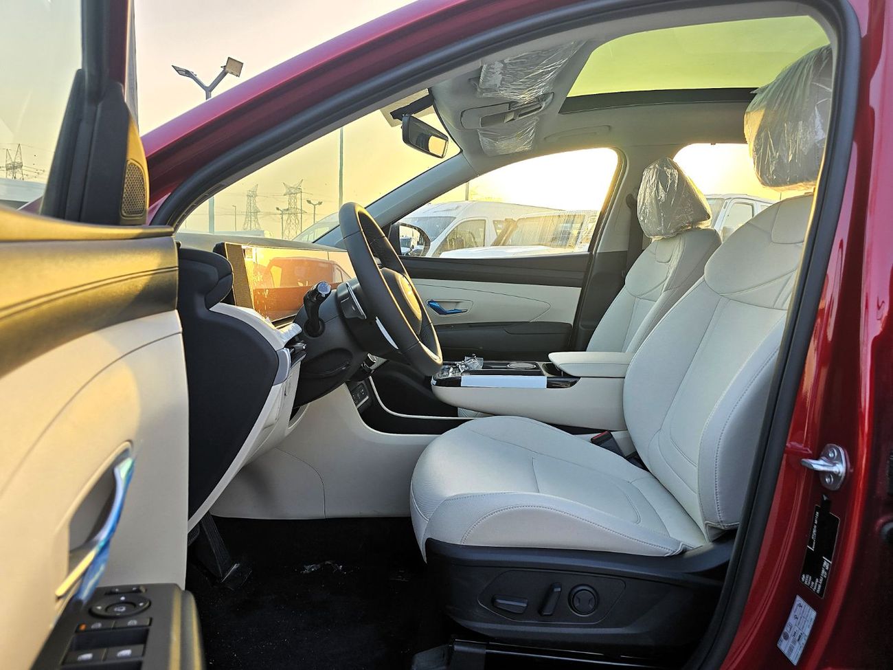 Hyundai Tucson Comfort+ 1.6T Hyundai Tucson 1.6T A/T FWD SUV Red Color 2025 Model