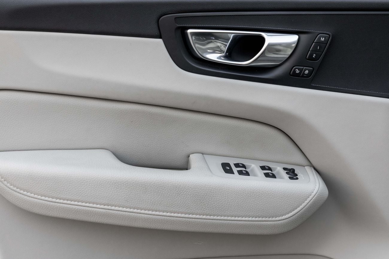 فولفو XC 60 INSCRIPTION SPORT
