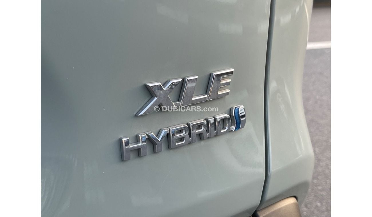 Toyota RAV4 2022 TOYOTA RAV4 XLE HYBRID FULL OPTIONS