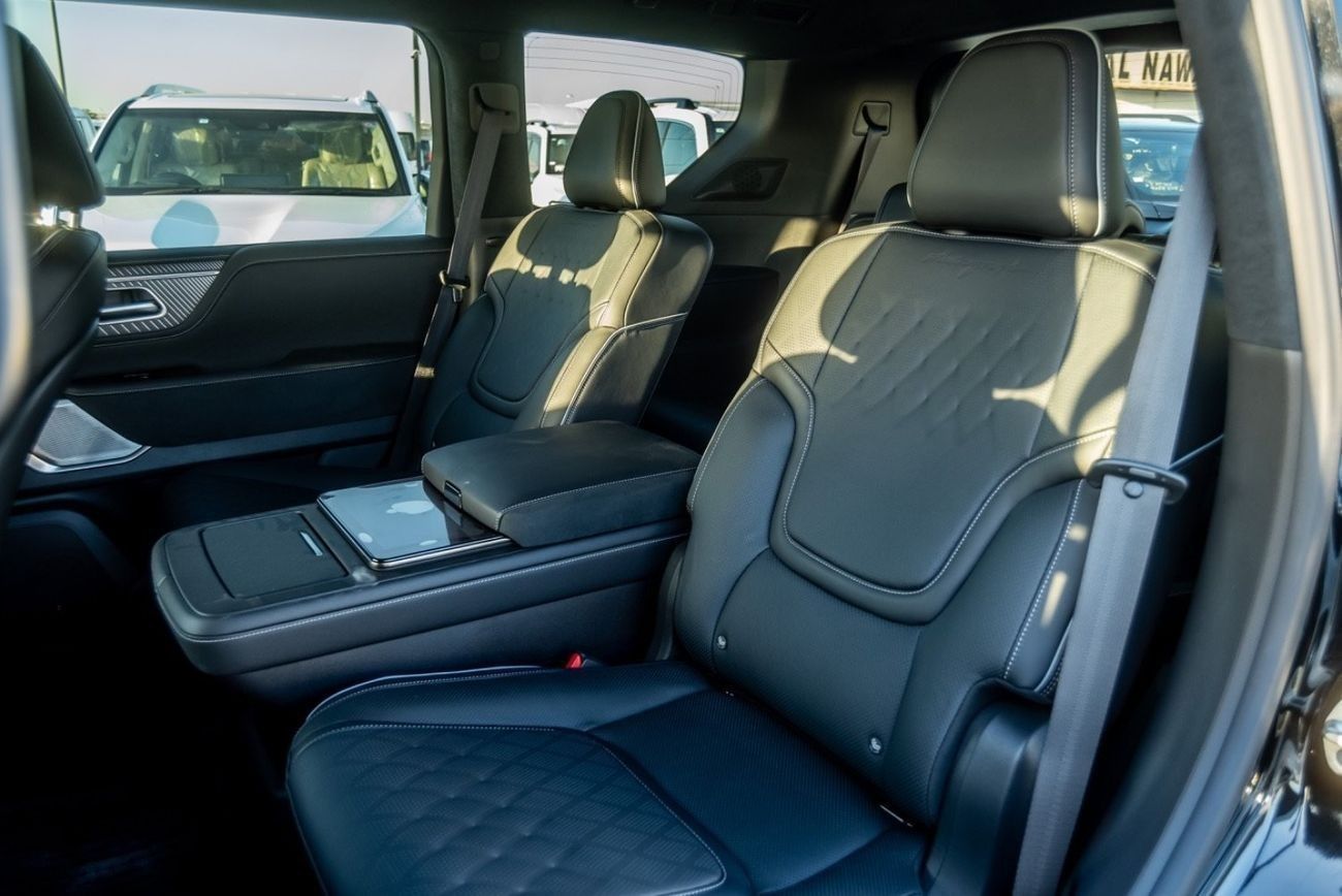 Infiniti QX80 Autograph Captain Chairs 3.5L