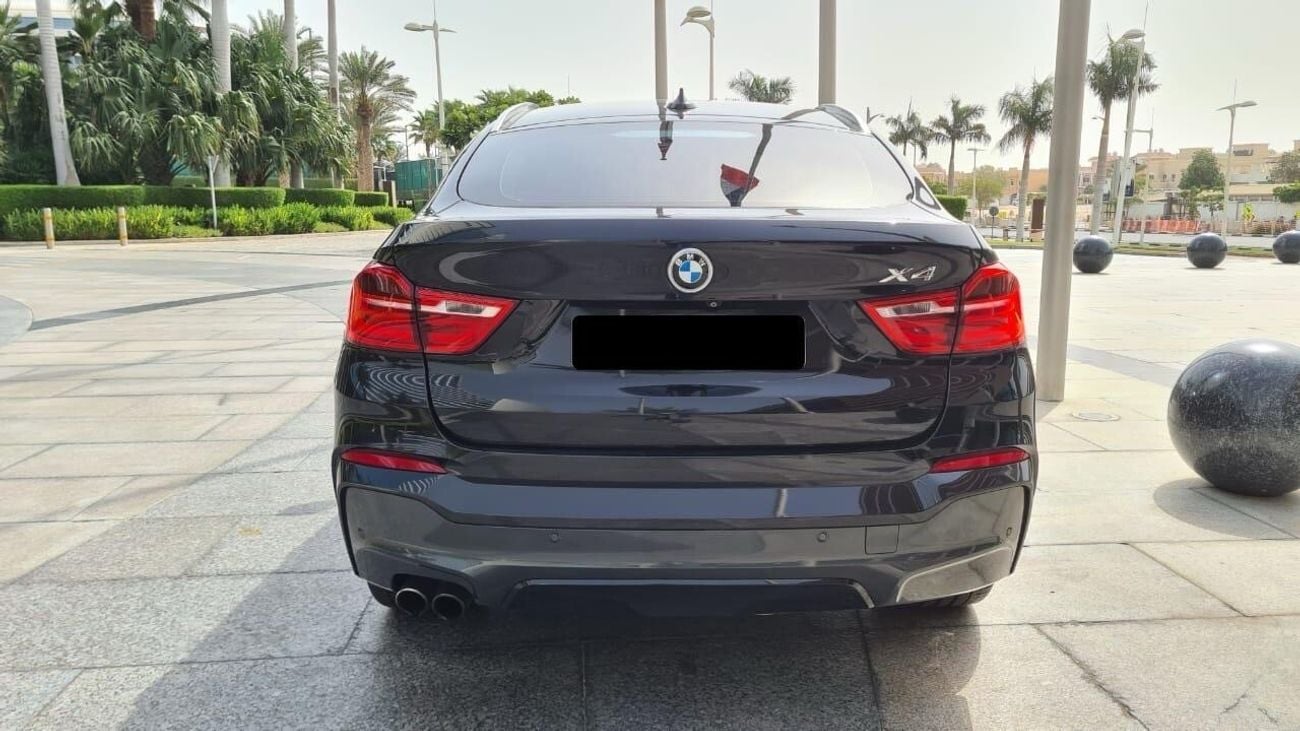 بي أم دبليو X4