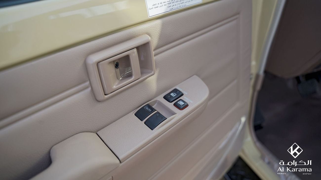 تويوتا لاند كروزر بيك آب LC79 - 4.0L Automatic Drive | Single Cabin Pick up with 4x4 drive and Diff Lock - GCC - Petrol