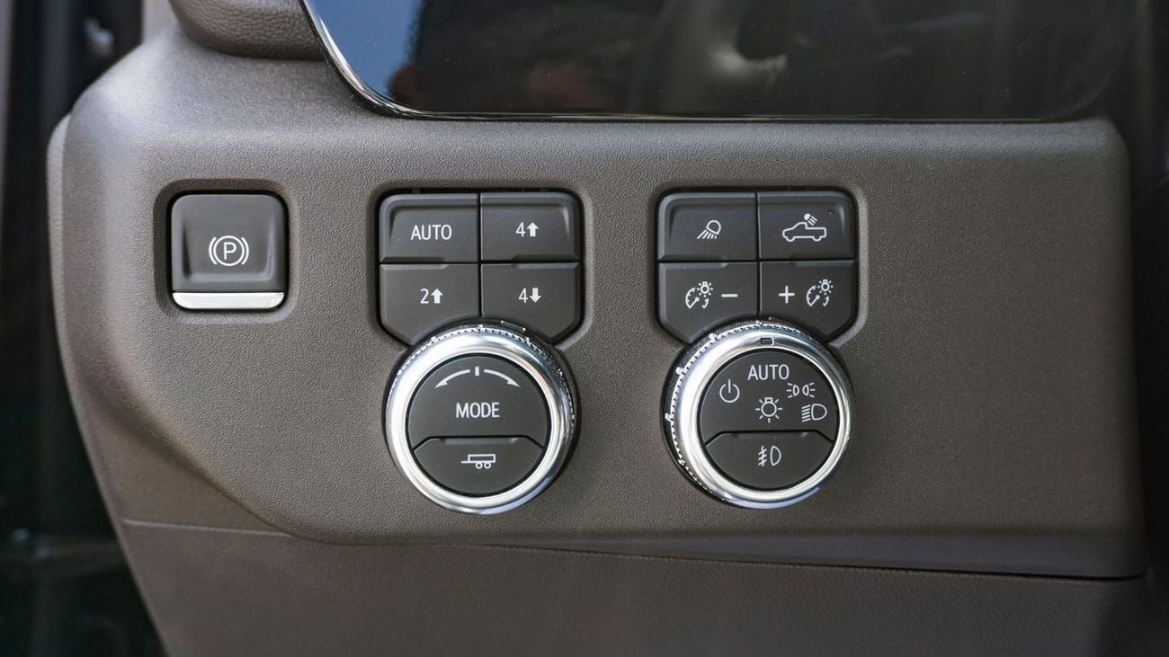 GMC Sierra 2025 GMC SIERRA 5.3L Petrol V8 (Export Price)