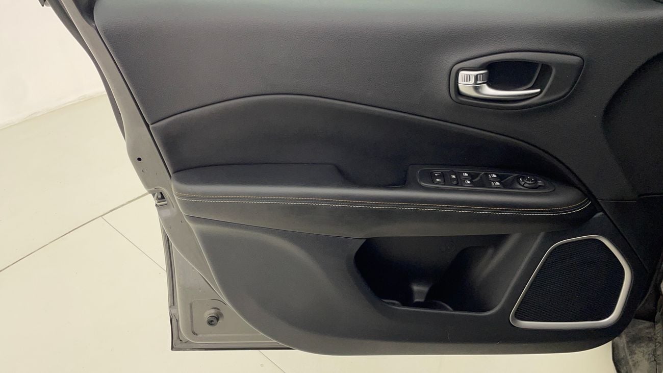 جيب كومباس LONGITUDE 2.4 | بدون دفعة مقدمة | اختبار القيادة في المنزل