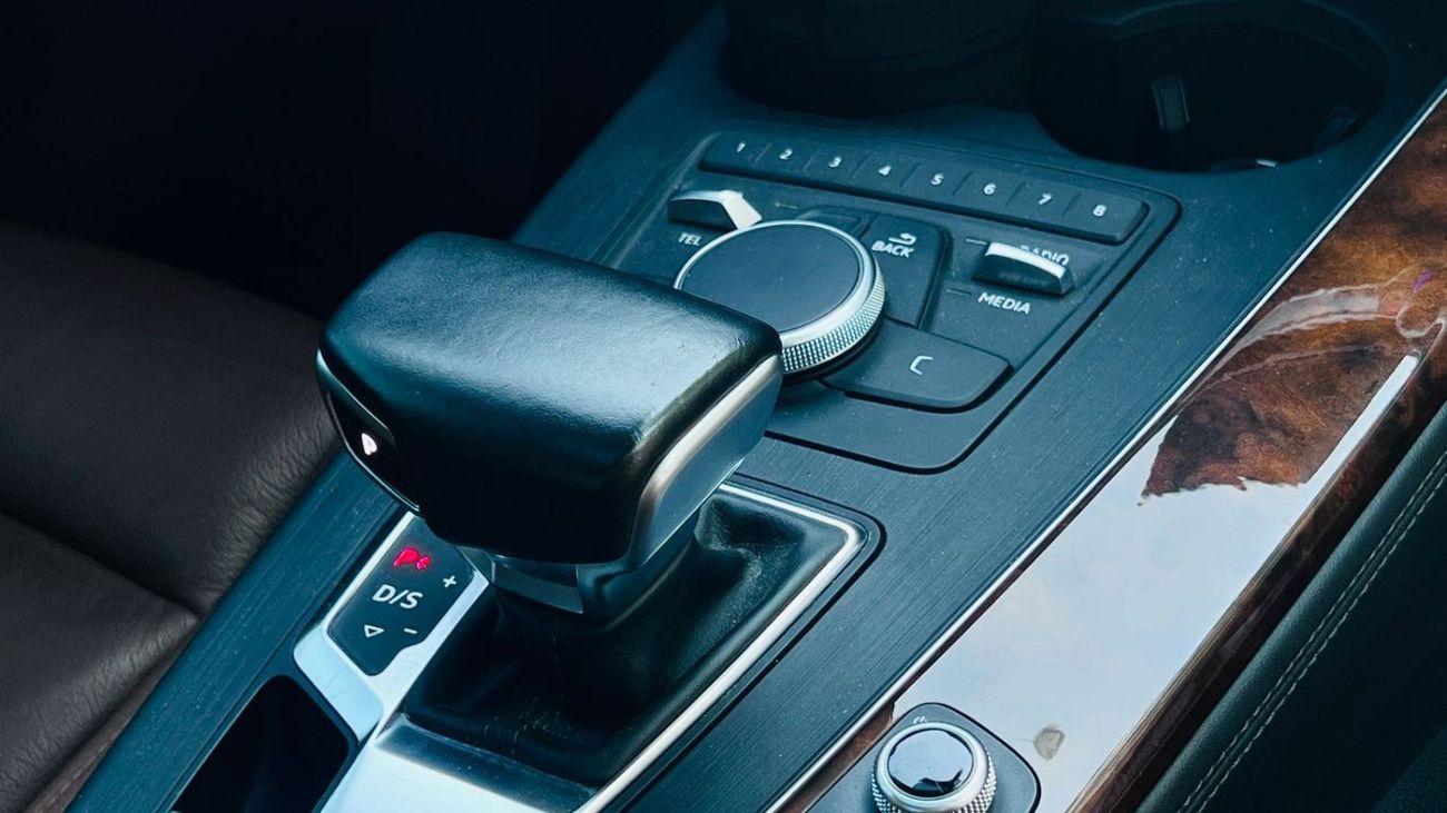 Audi A4 30 TFSI Design S Line & Sports Package AED 945 PM | FIRST OWNER | Audi A4 S-LINE 2018 | FULL SERVICE