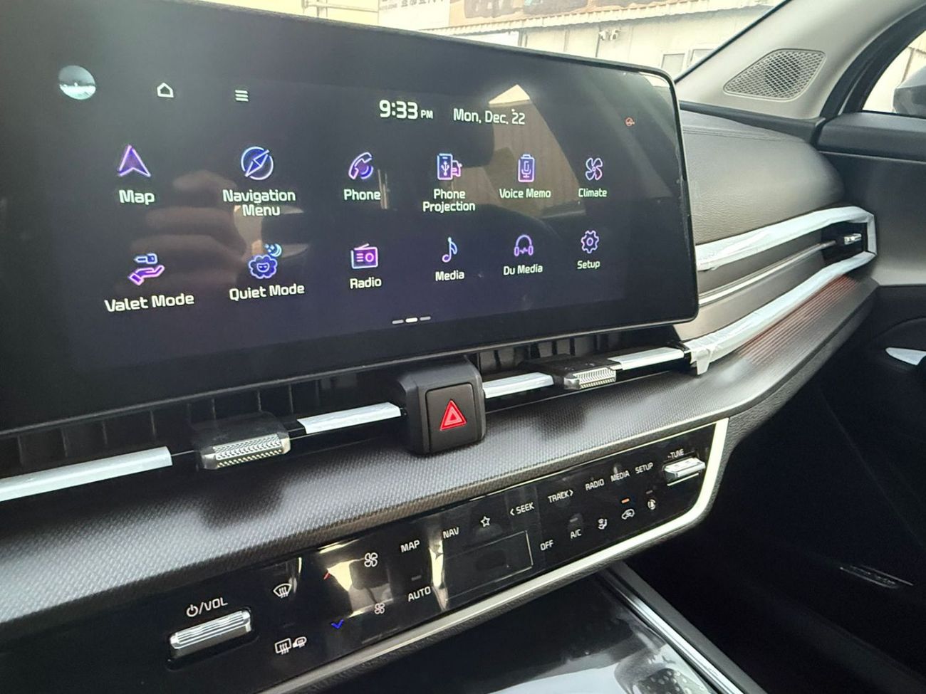 كيا سبورتيج LX 2.0L