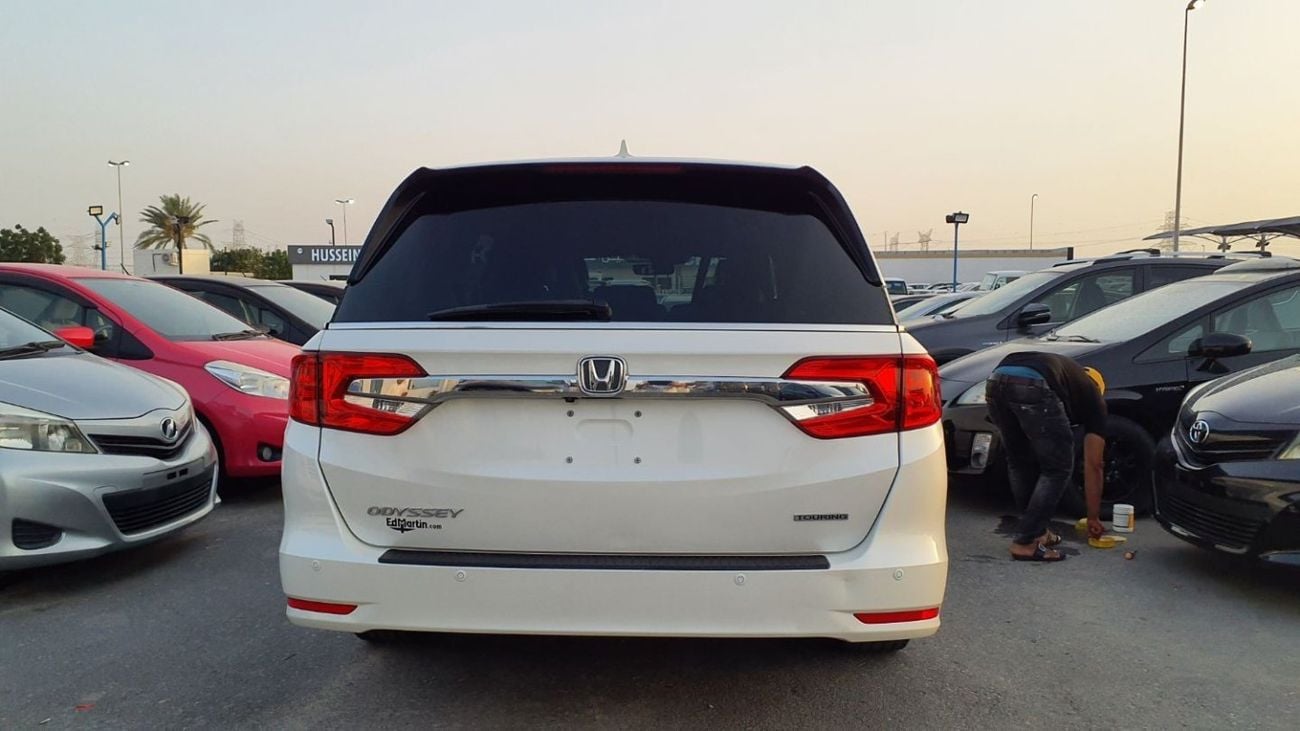 هوندا أوديسي HONDA ODYSSEY TOURING 2018