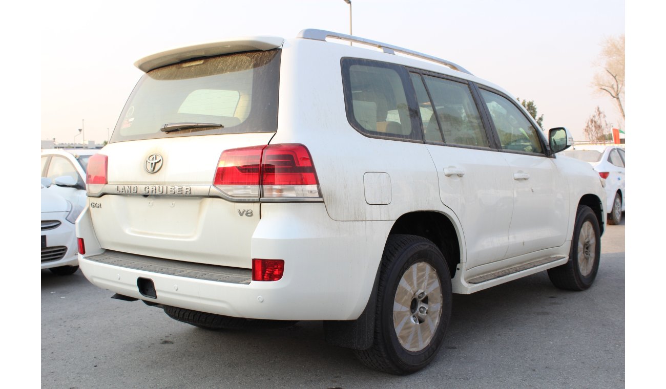 Toyota Land Cruiser GXR V8 Diesel