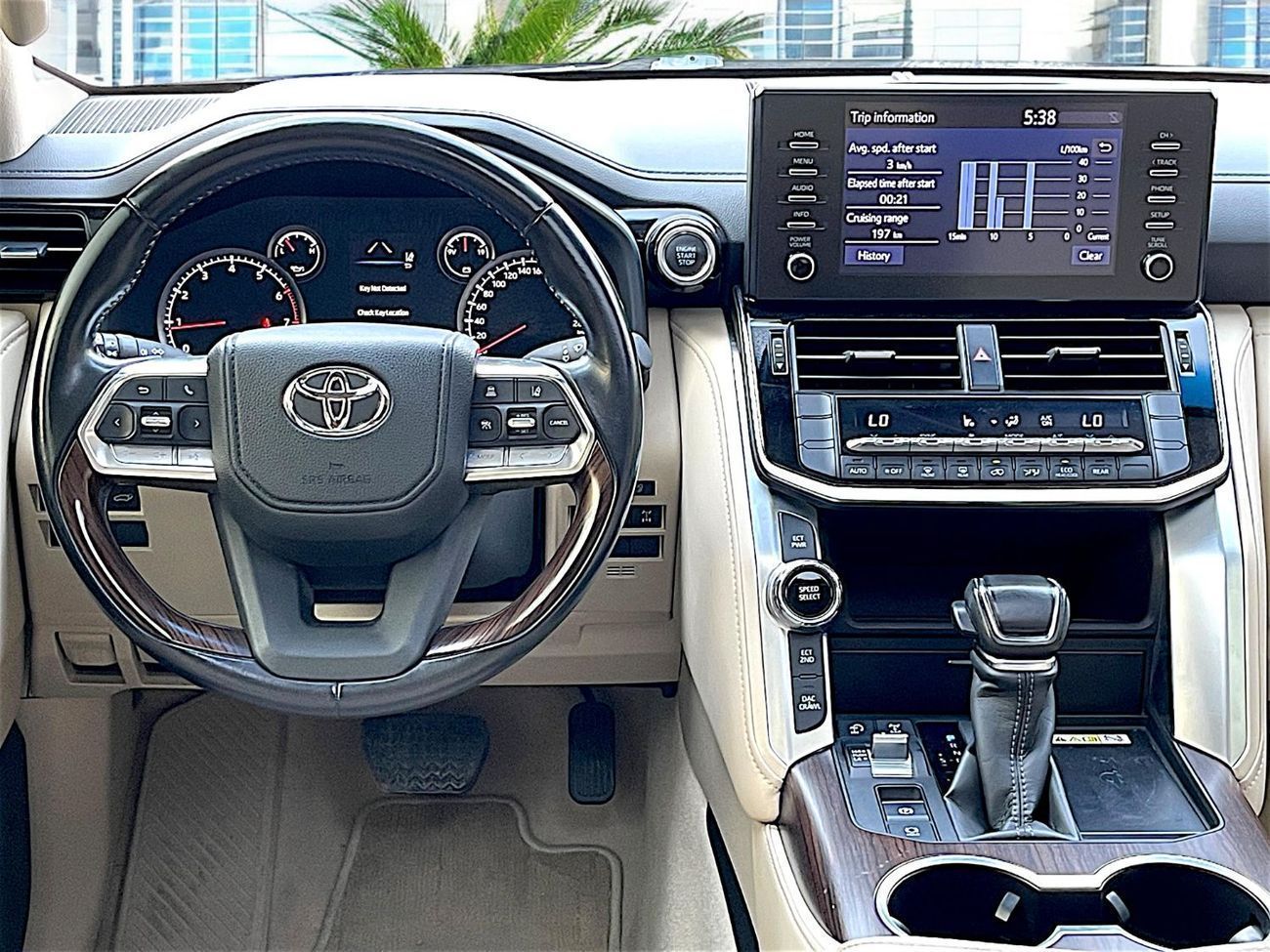 Toyota Land Cruiser GXR 4.0L  V6 | GCC SPECS | AED 3,760 / month