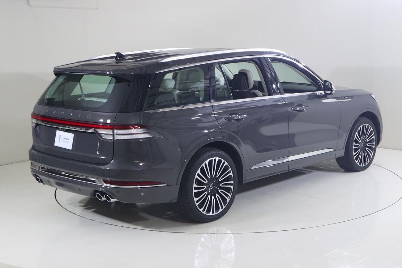 Lincoln Aviator PRESIDENTIAL 3.0L AVI920 / AL TAYER MOTORS/ AL QOUZ SHOWROOM