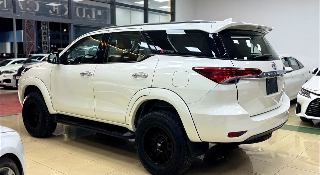 Toyota Fortuner Toyota Fortuner model 2018 full option LHD