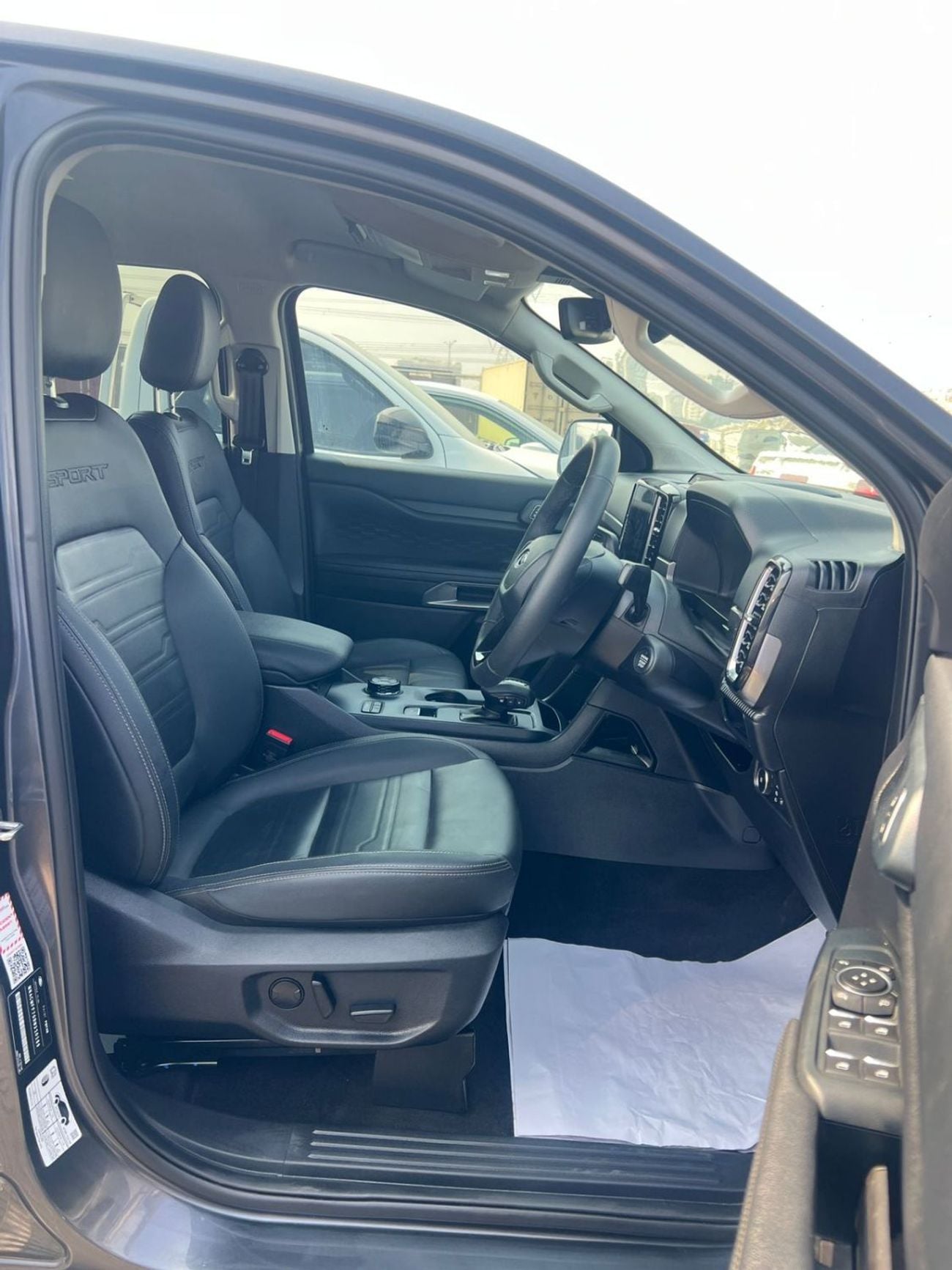 Ford Ranger DIESEL 3.0 LITER ,RIGHT HAND DRIVE ,ONLY FOR EXPORT AVAILABLE