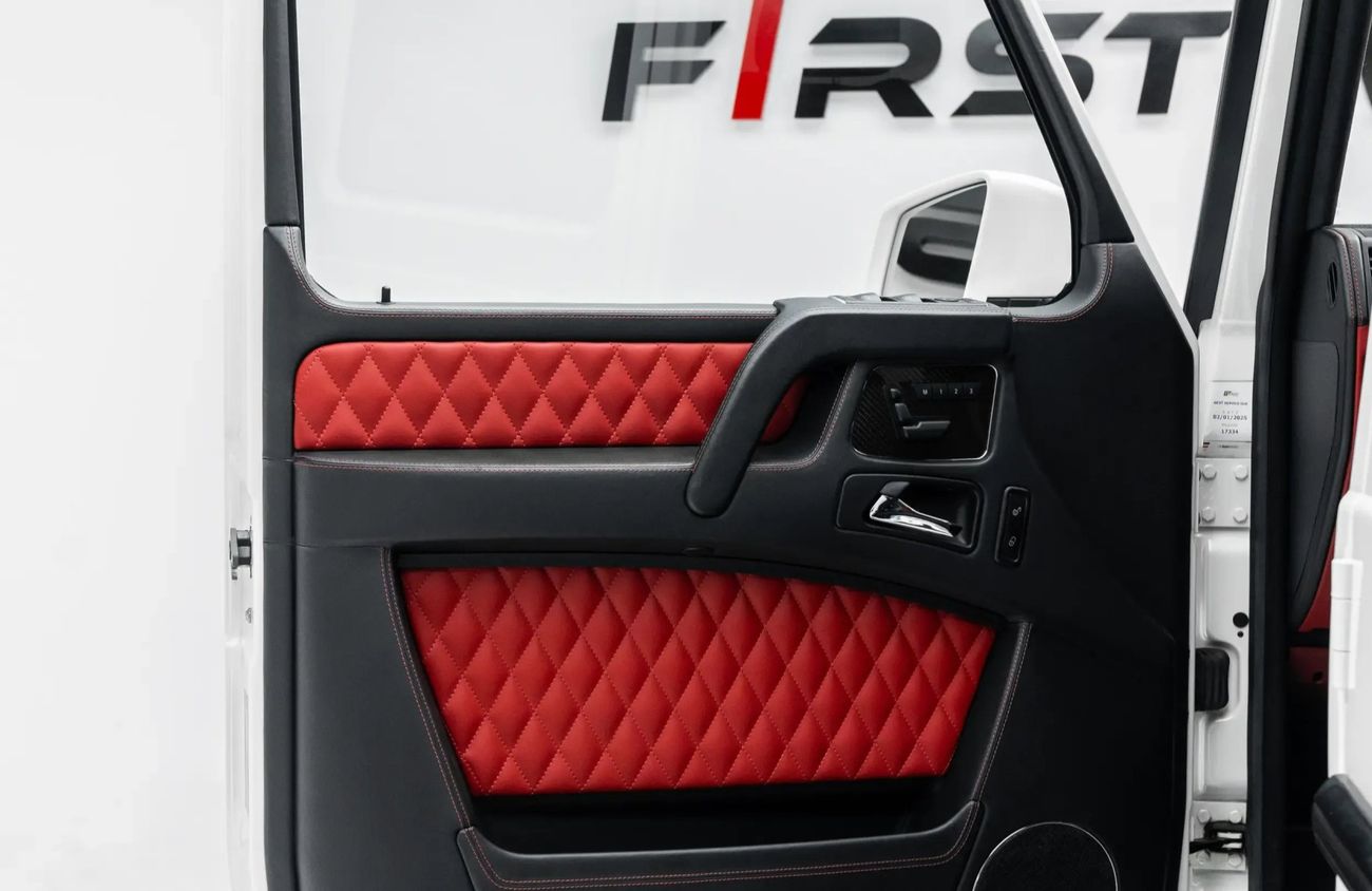 Mercedes Maybach G 650 6.0 L V-12 Biturbo Engine