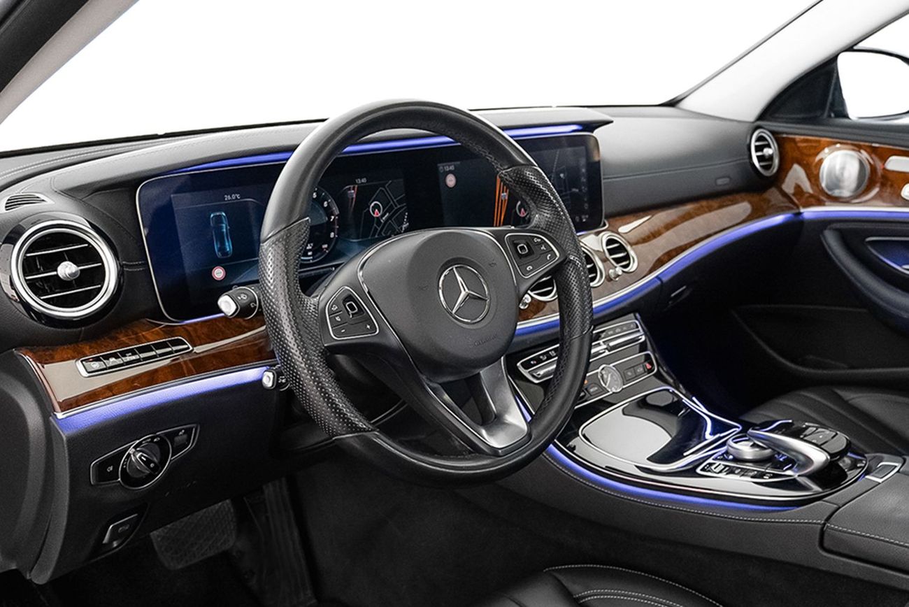 Mercedes-Benz E 400 3.0 V6