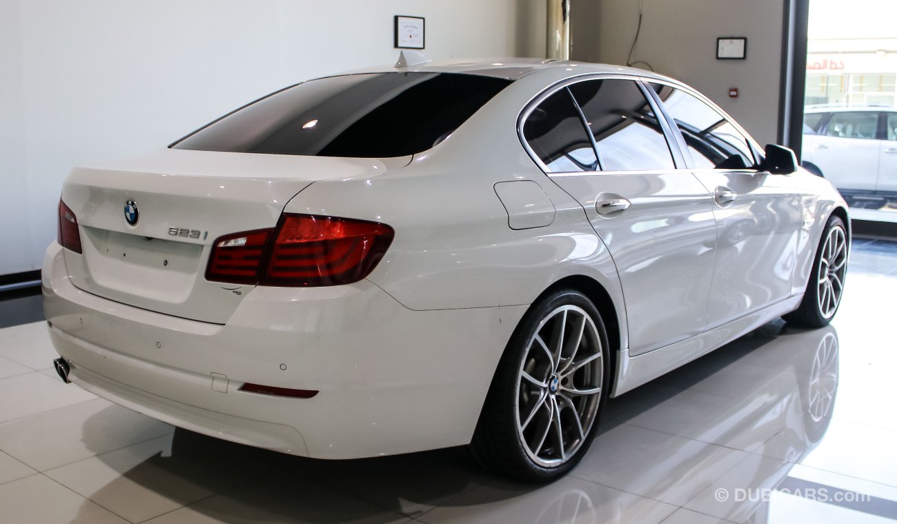 BMW 523i I