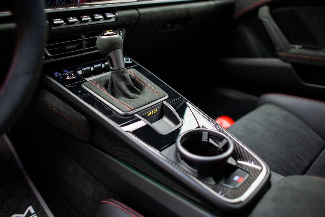 Porsche 911 Gcc | Dealer Warranty