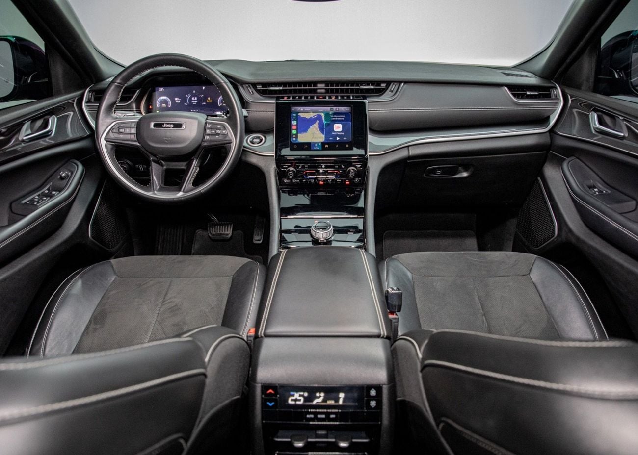 جيب جراند شيروكي Altitude 3.6L