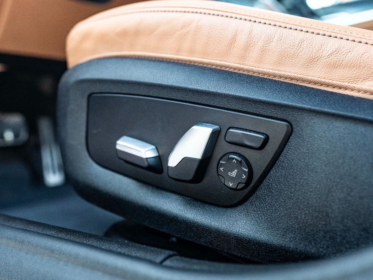 BMW 520i M Sport Comfort 2.0L