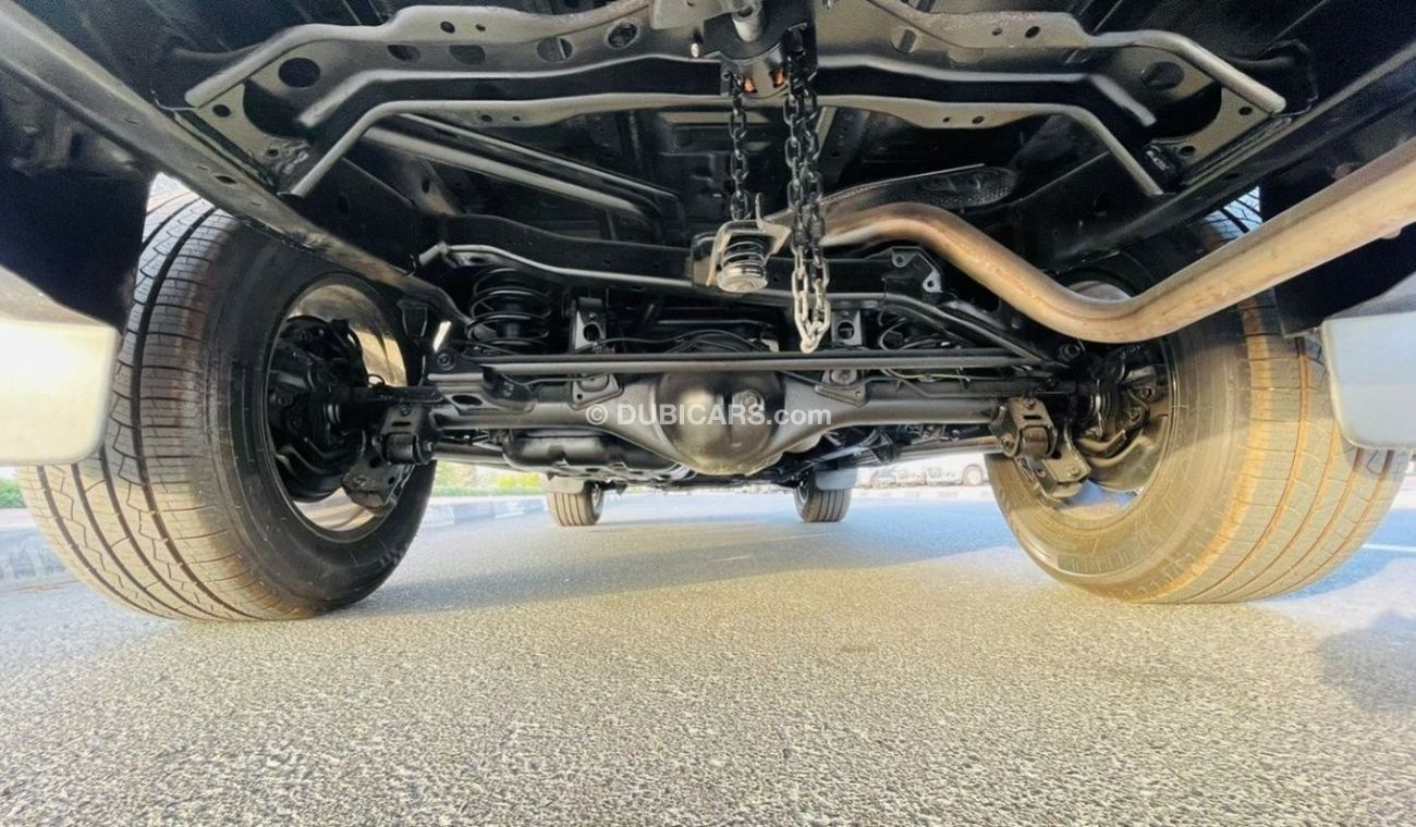 Toyota Prado 2016 LIMGENE BODY KIT 2.8L DIESEL 4WD GOOD  MONTH FOR KENYA PRIMIUM CONDITION