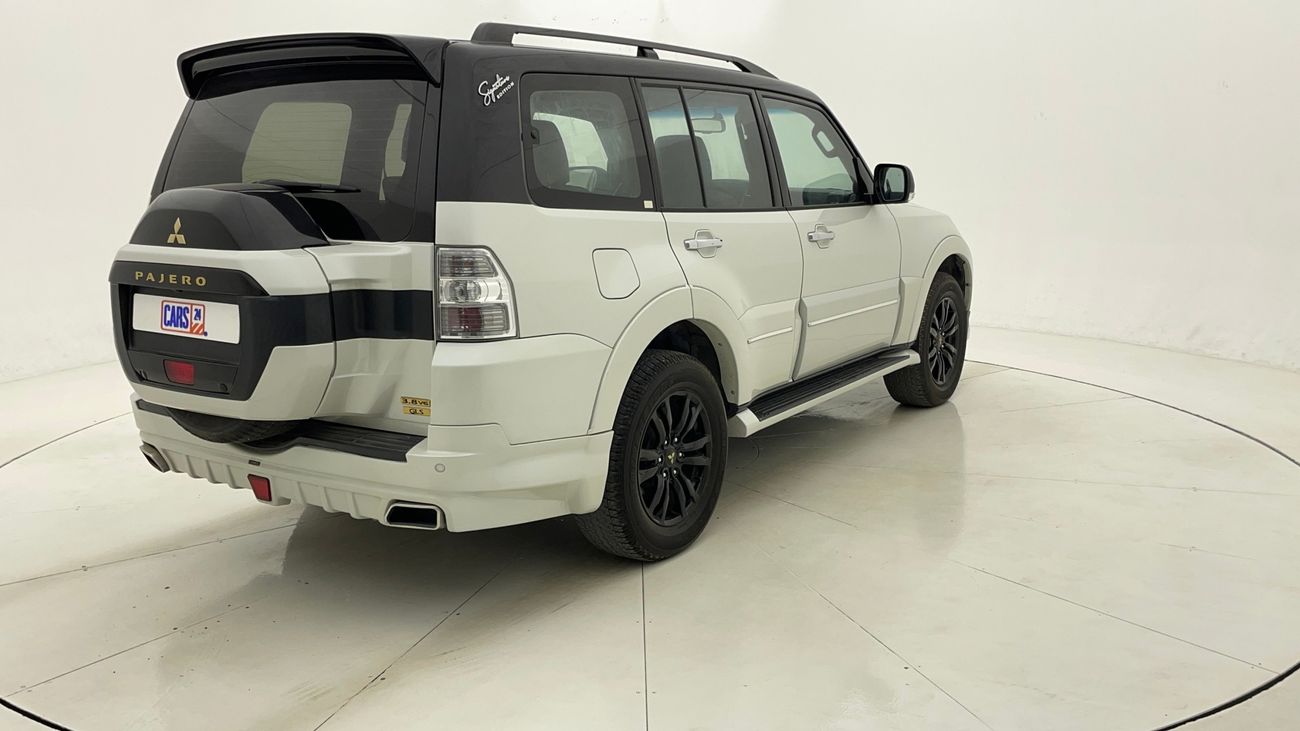 Mitsubishi Pajero SIGNATURE EDITION 3.8 | Zero Down Payment | Home Test Drive