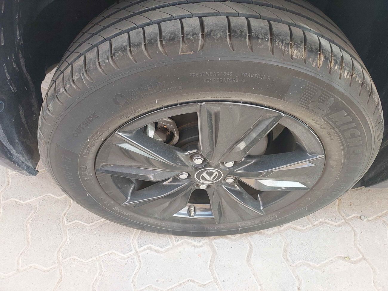 لكزس UX 200 PREMIER 2 | بدون دفعة مقدمة | اختبار القيادة في المنزل