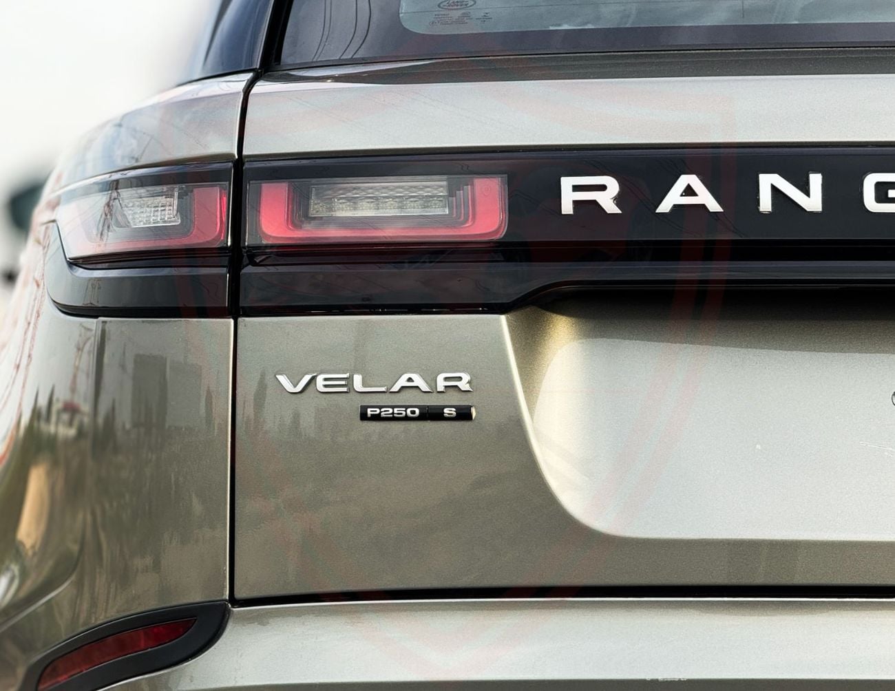 Land Rover Range Rover Velar S P250 2.0L Range Rover Velar | 2.0 L | 2019 | GCC | Accident-Free | In Excellent Condition | 1685 P