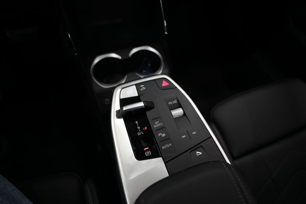 بي أم دبليو X2 BMW X2 | SDrive 25i | Brand New | V4 2.0L turbocharged 204 Hp | 5 Years Warranty | AED 3,100 monthly