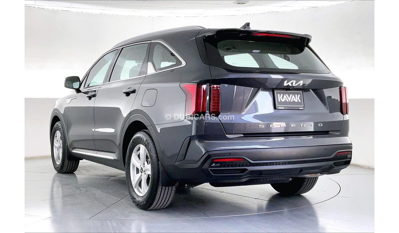 كيا سورينتو LX | سنة ضمان مجانية | 0 دفعة أولى | سياسة الإعادة بعد 7 أيام