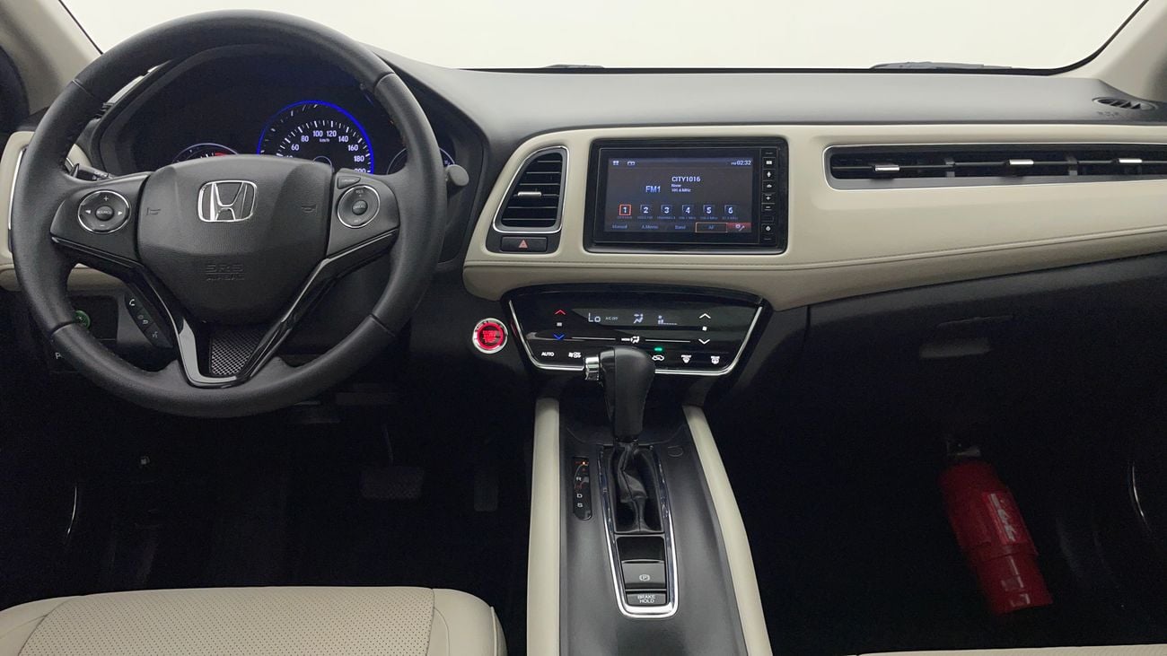 هوندا HRV EX 1.8 | بدون دفعة مقدمة | اختبار القيادة في المنزل