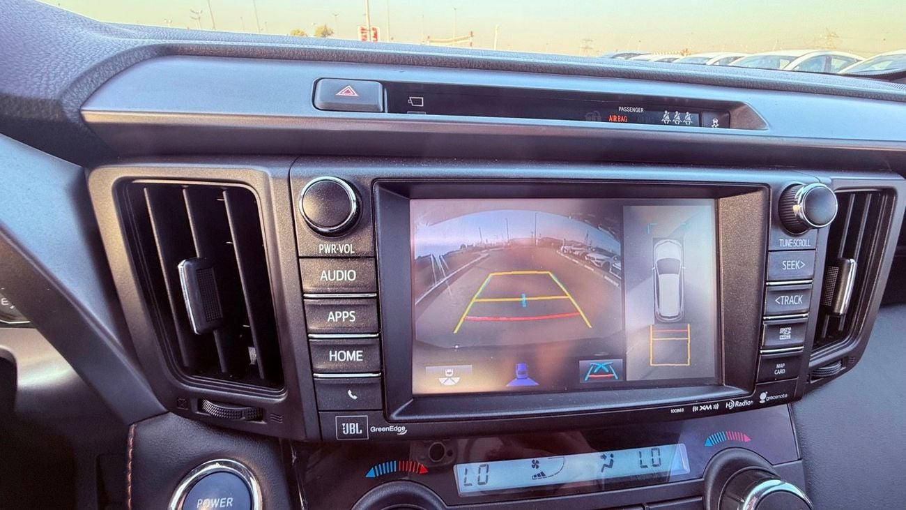 Toyota RAV4 RAV4 SE Hybrid Full option