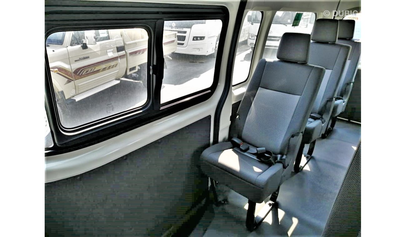 Toyota Hiace automatic DIESEL 13 SEATS