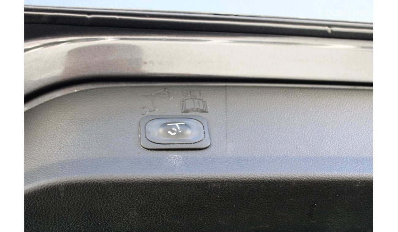 فورد إيسكاب تيتانيوم خالية من الحوادث - خليجي - رقم واحد الفل - السيارة بحالة ممتازة من الداخل والخارج