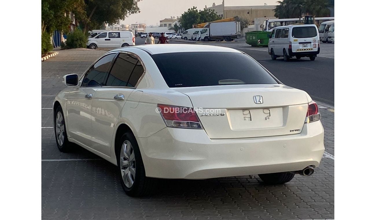 Used Honda Accord Model 2008 Price 15,000 Dirhams Mileage 193,000