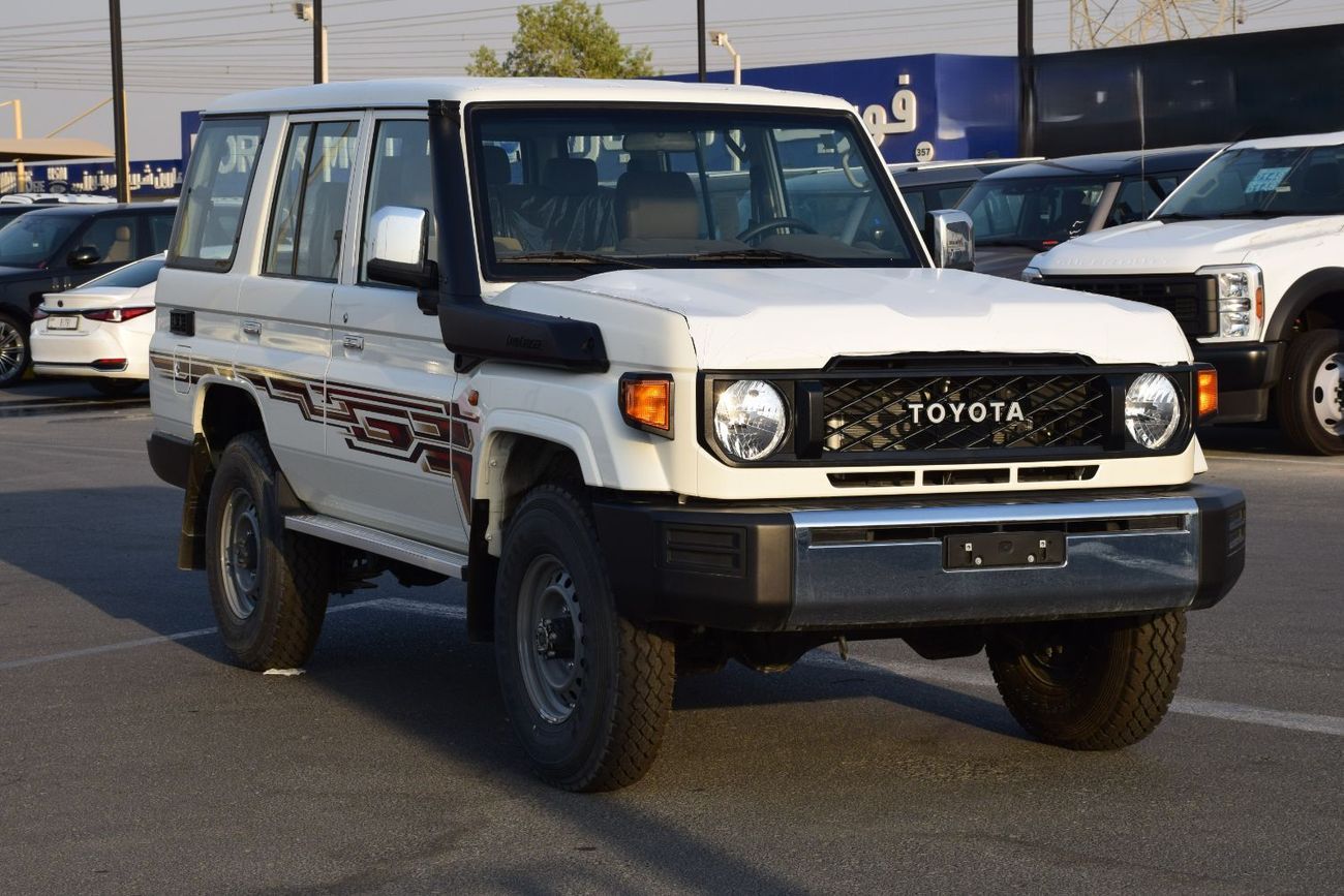 Toyota Land Cruiser LC 78 HARDTOP