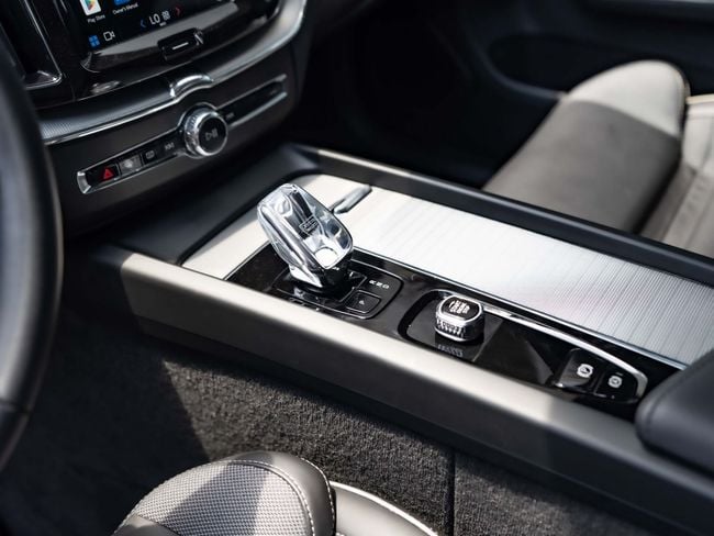 Volvo XC60 ULTIMATE DARK, миниатюра 29