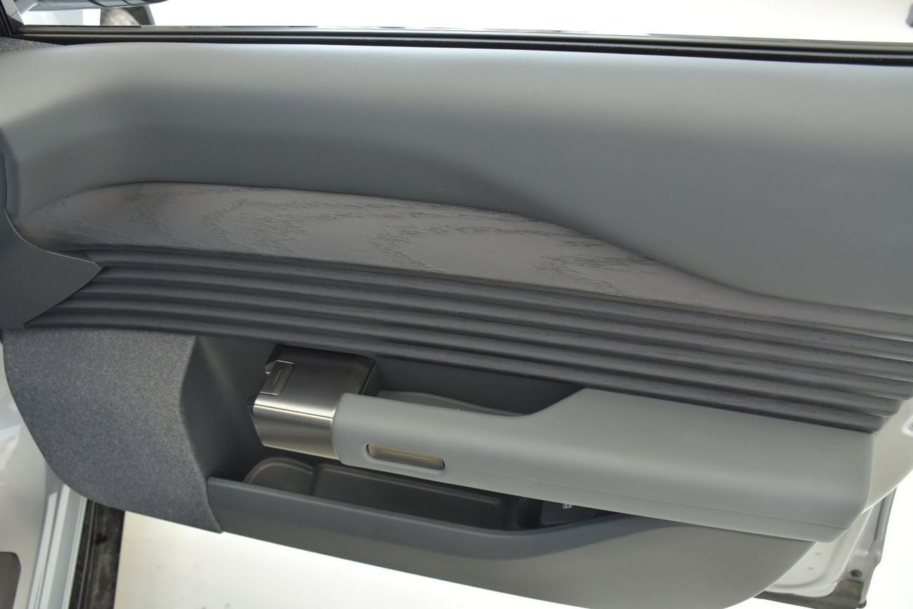 أودي E5 Audi E5 Sportback 2026 Edition Pioneer Model